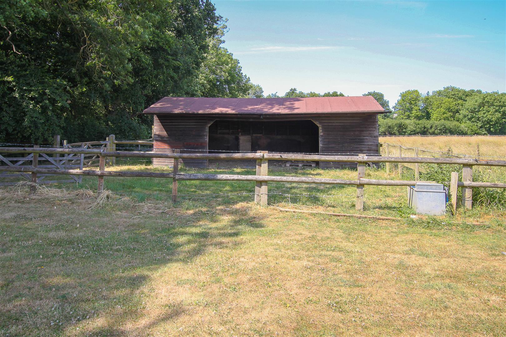 Days Lane, Doddinghurst, Brentwood Keith Ashton